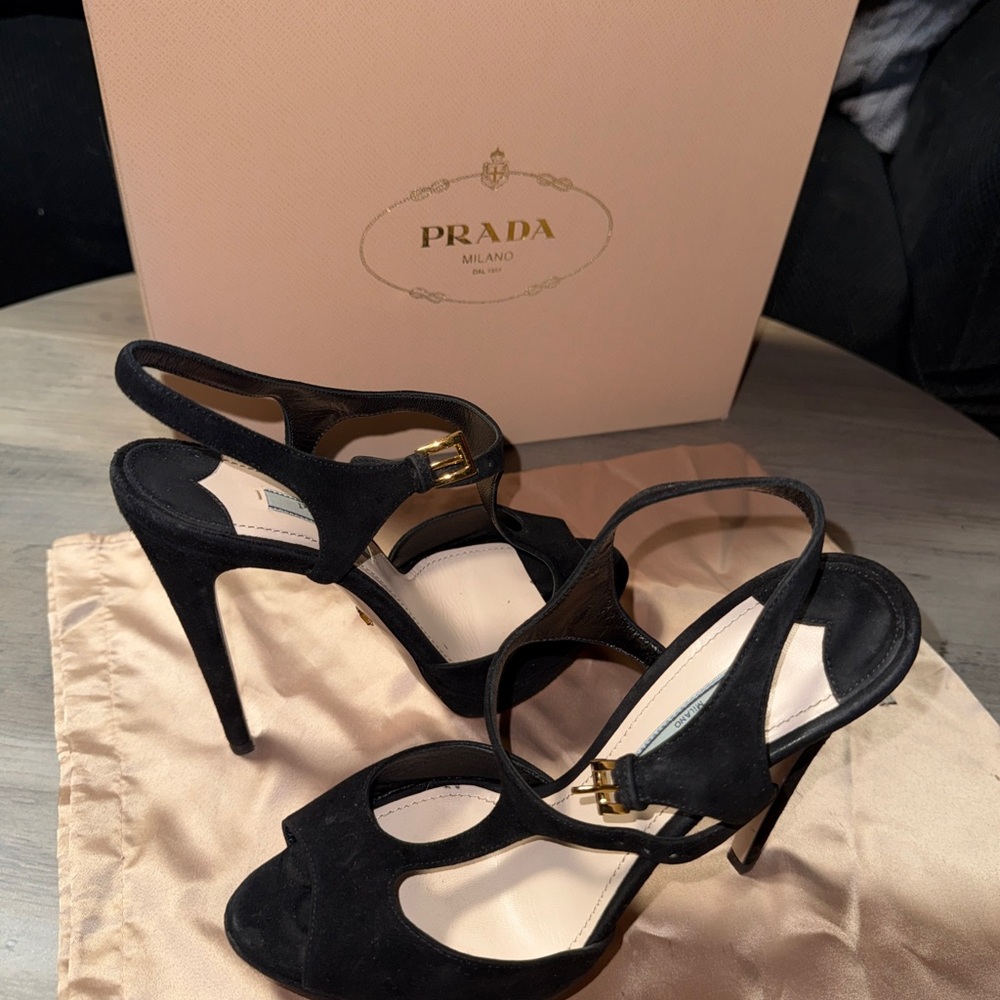 Prada Elegant Black Strappy Heels
